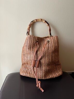 Woven Bucket Bag with Bamboo Handle - Caramel Color
